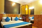 Отель Hotel City Castle Отель Hotel City Castle