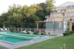 Апартаменты Apart-Hotel Eden Апартаменты Apart-Hotel Eden
