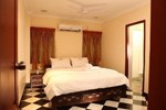 Отель Meenakshi's Sunshine Hotel Отель Meenakshi's Sunshine Hotel