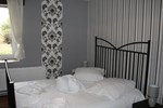 Отель Hotel Komfort Inn Отель Hotel Komfort Inn