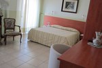 Отель Tourist Hotel Отель Tourist Hotel