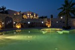 Мини-отель Masseria Rosa Trulli Relais Мини-отель Masseria Rosa Trulli Relais