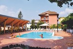 Отель Villa Flora Отель Villa Flora