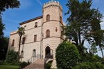 Отель Castello Montegiove Отель Castello Montegiove