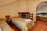 Отель Hotel La Fontaine Отель Hotel La Fontaine