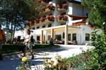 Отель Hotel Tyrol Отель Hotel Tyrol
