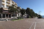Отель Albergo Miralago Отель Albergo Miralago