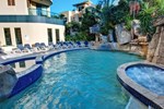Отель Landmark Resort Отель Landmark Resort