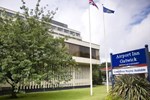 Отель Best Western Gatwick Moat House Отель Best Western Gatwick Moat House