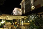 Отель Hotel Pineta Mare Отель Hotel Pineta Mare