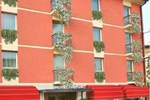 Отель Hotel Cortina Отель Hotel Cortina