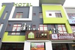 Отель The Tree Boutique Hotel Отель The Tree Boutique Hotel