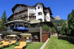 Отель Hotel Condor Отель Hotel Condor