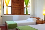 Отель Caretta Caretta Hotel Отель Caretta Caretta Hotel