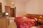 Отель Hotel Veneriaz Отель Hotel Veneriaz