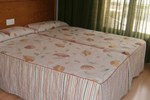 Отель Hotel Goya Отель Hotel Goya