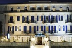 Отель Hotel Alfieri Отель Hotel Alfieri