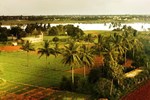 Отель Alila Bangalore Hotel & Residence Отель Alila Bangalore Hotel & Residence