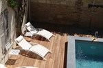 Отель Hôtel la Maison de Rhodes Отель Hôtel la Maison de Rhodes
