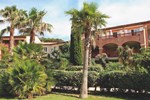 Апартаменты Hôtel Pierre & Vacances La Pinède Апартаменты Hôtel Pierre & Vacances La Pinède