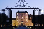 Отель Château De Villiers-Le-Mahieu Отель Château De Villiers-Le-Mahieu
