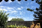 Отель Liuhe Courtyard Hotel Отель Liuhe Courtyard Hotel