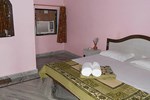 Отель Rishikesh Sadan Отель Rishikesh Sadan