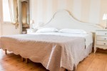 Отель Hotel Volta Отель Hotel Volta