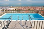 Отель Hotel Splendid Отель Hotel Splendid