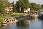 Отель The Runnymede-On-Thames Отель The Runnymede-On-Thames