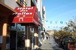Отель Brit Hotel des Halles Отель Brit Hotel des Halles