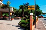 Отель Hotel Marolda Отель Hotel Marolda