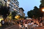 Отель Hotel Ristorante Commercio Отель Hotel Ristorante Commercio