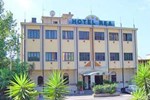 Отель Hotel Rea Отель Hotel Rea