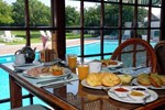 Гостевой дом Whale Rock Lodge Гостевой дом Whale Rock Lodge