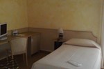 Отель Hotel Montesole Отель Hotel Montesole