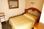 Отель Friedrich Guesthouse Отель Friedrich Guesthouse