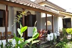 Отель Meme Surung Homestay Отель Meme Surung Homestay