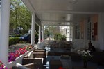 Отель Hotel Victoria Отель Hotel Victoria