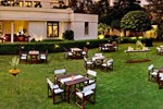 Отель The Manor New Delhi Отель The Manor New Delhi