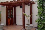 Отель Queen Inn Apartments Отель Queen Inn Apartments