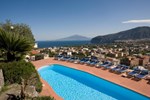 Отель Hotel Cristina Отель Hotel Cristina