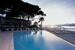 Отель Hotel La Résidence de La Pinède Отель Hotel La Résidence de La Pinède