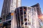 Отель HARRIS Suites fx Sudirman Отель HARRIS Suites fx Sudirman
