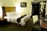 Отель Emerald Garden International Hotel Отель Emerald Garden International Hotel
