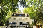 Отель Hostellerie les Frenes Отель Hostellerie les Frenes