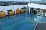 Отель Grand Jatra Hotel Balikpapan Отель Grand Jatra Hotel Balikpapan