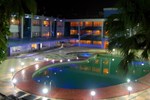 Отель Silver Sands Beach Resort Отель Silver Sands Beach Resort