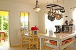 Отель Yepton Estate Cottages Отель Yepton Estate Cottages