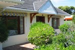 Гостевой дом Ascot Gardens Self Catering Гостевой дом Ascot Gardens Self Catering